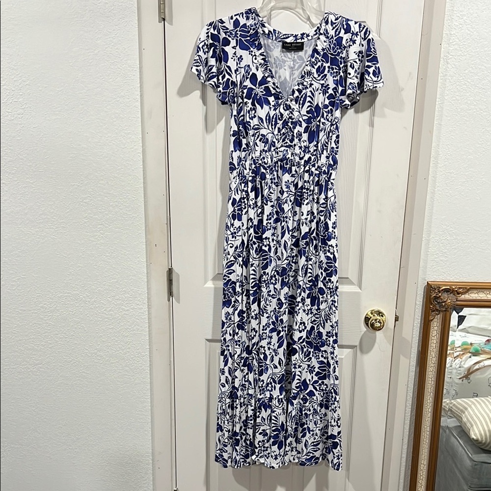 Lane Bryant Navy and White Floral Maxi Dress 10/12 W #E